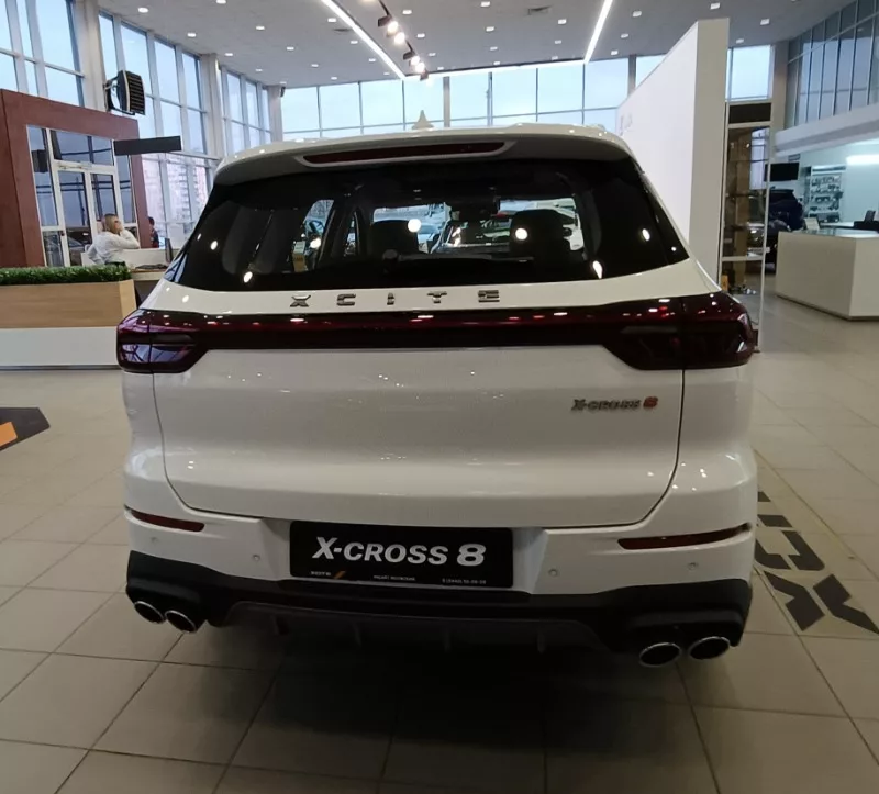 XCITE X-Cross 8