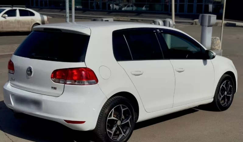 
								Volkswagen Golf полный									