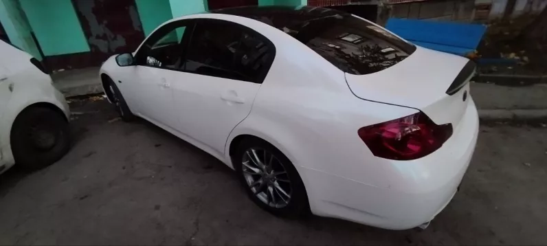 Infiniti G