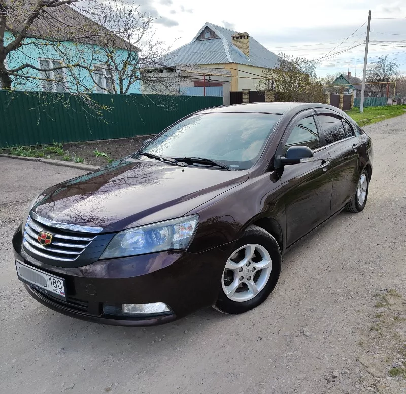 Geely Emgrand EC7