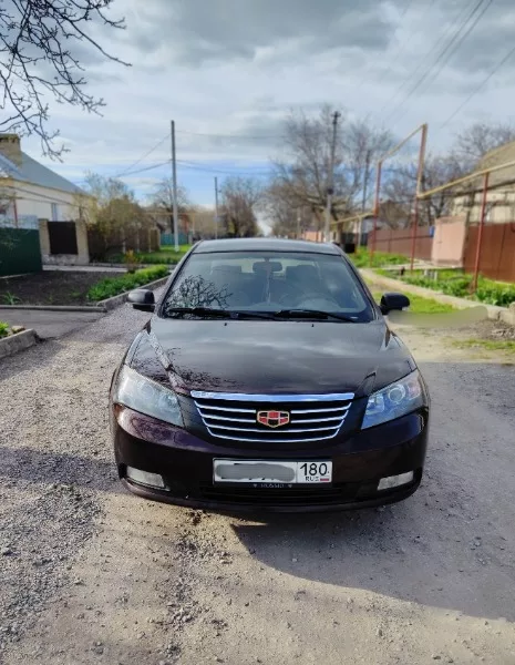 Geely Emgrand EC7