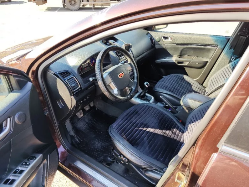 Geely Emgrand EC7