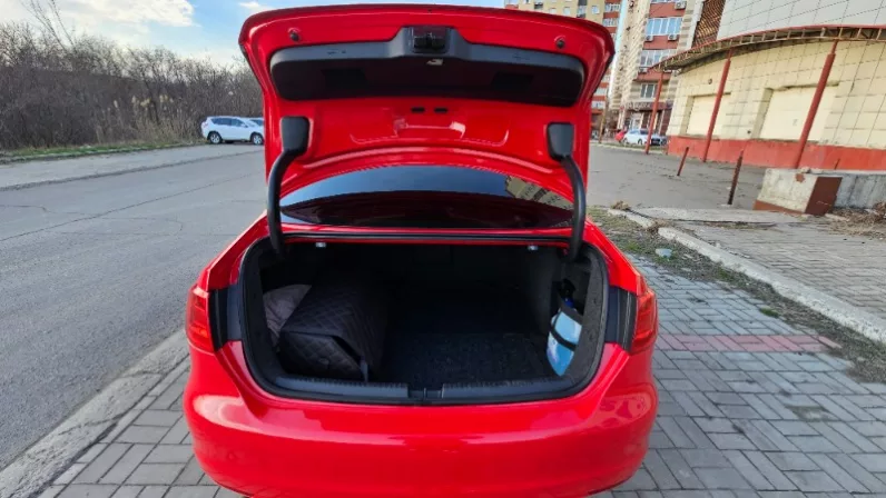 Volkswagen Jetta