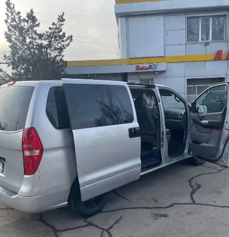 
								Hyundai Grand Starex полный									
