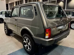 ВАЗ Lada Niva Legend