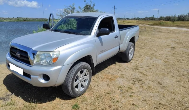 
								Toyota Tacoma полный									