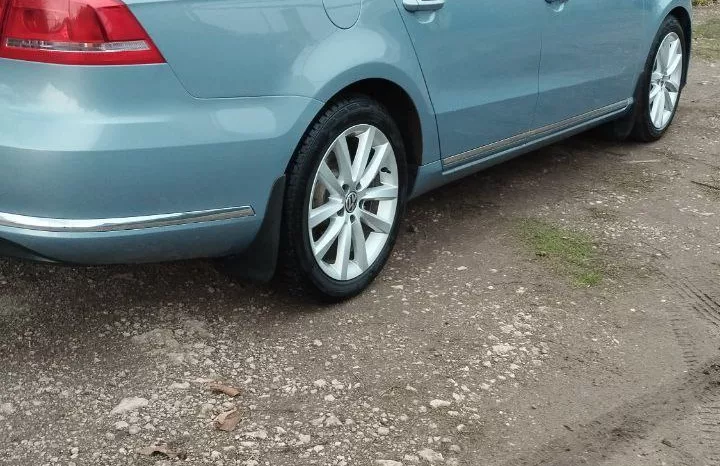 
								Volkswagen Passat полный									