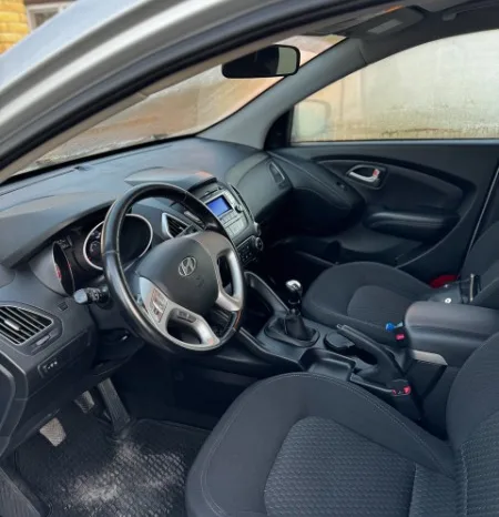
								Hyundai ix35 полный									