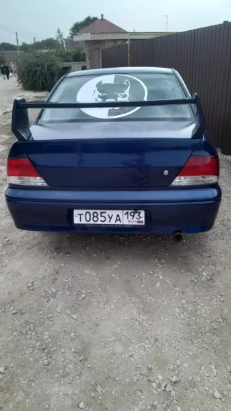 Mitsubishi Lancer