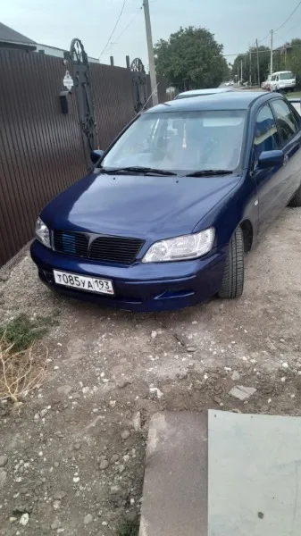 Mitsubishi Lancer