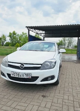
								Opel Astra GTC полный									