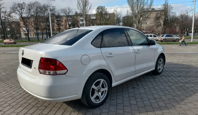 
								Volkswagen Polo полный									