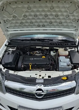 
								Opel Astra GTC полный									