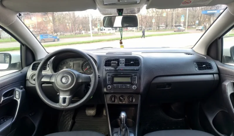 
								Volkswagen Polo полный									