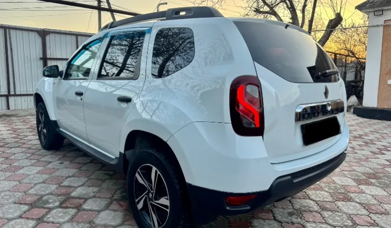 
								Renault Duster полный									