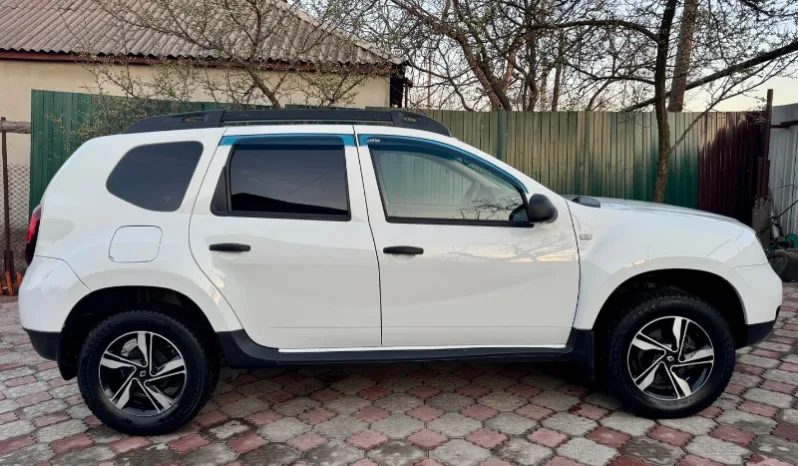 
								Renault Duster полный									