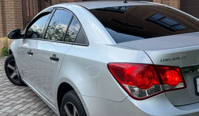 
								Chevrolet Cruze полный									
