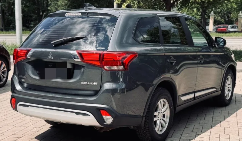 
								Mitsubishi Outlander полный									