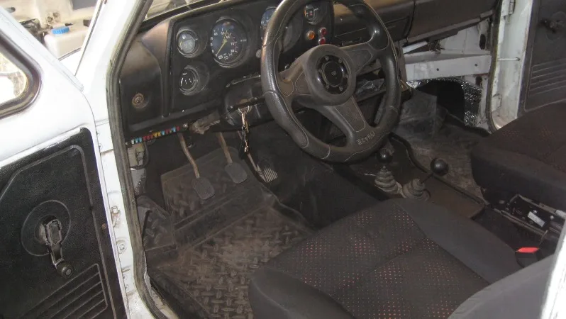 
								ВАЗ Lada 2121 (4×4) полный									