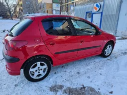 Peugeot 206