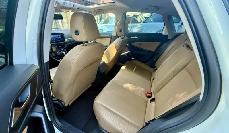 
								Volkswagen Jetta полный									