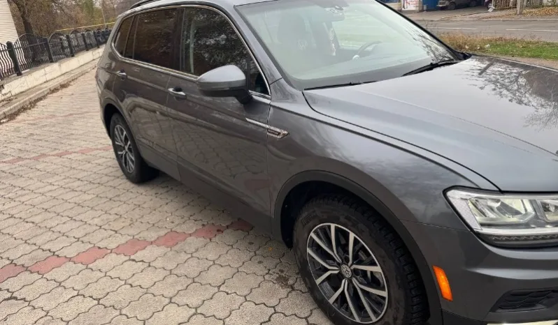 
								Volkswagen Tiguan полный									