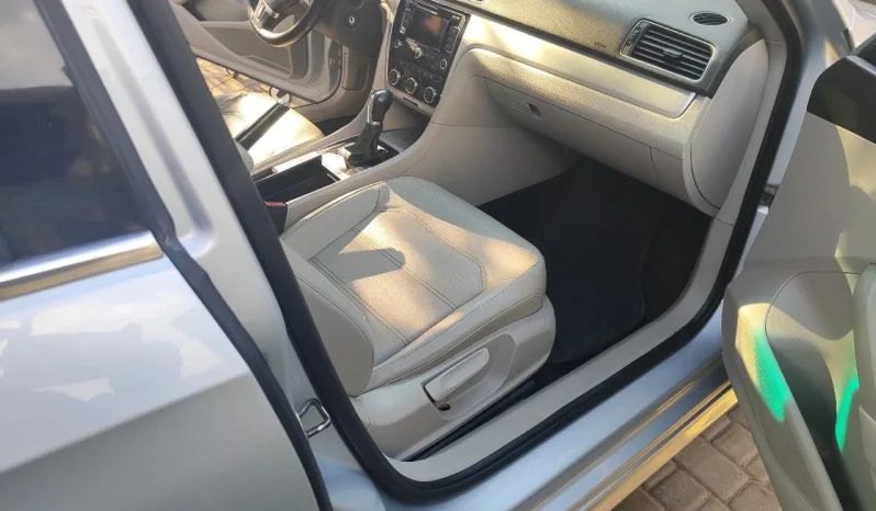
								Volkswagen Passat полный									