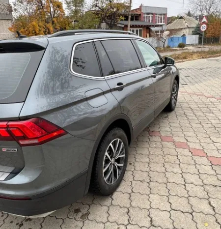 
								Volkswagen Tiguan полный									