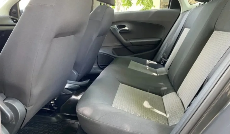 
								Volkswagen Polo полный									