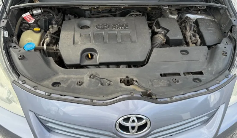 
								Toyota Verso полный									