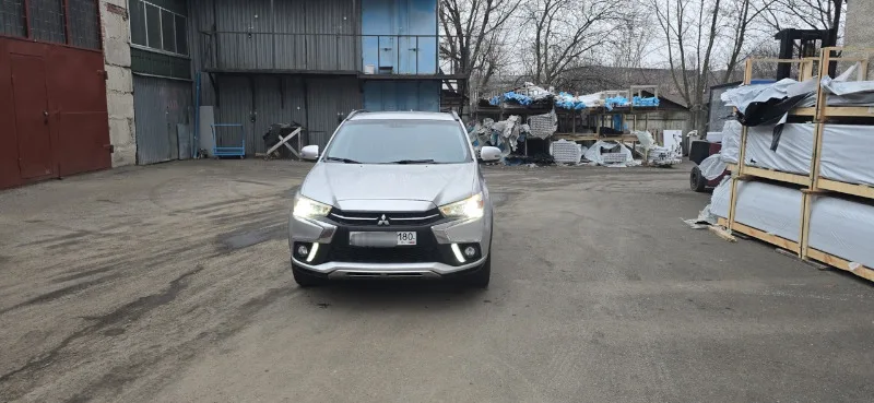 Mitsubishi Outlander Sport