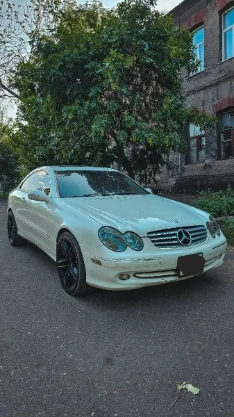 Mercedes-Benz CLK-class
