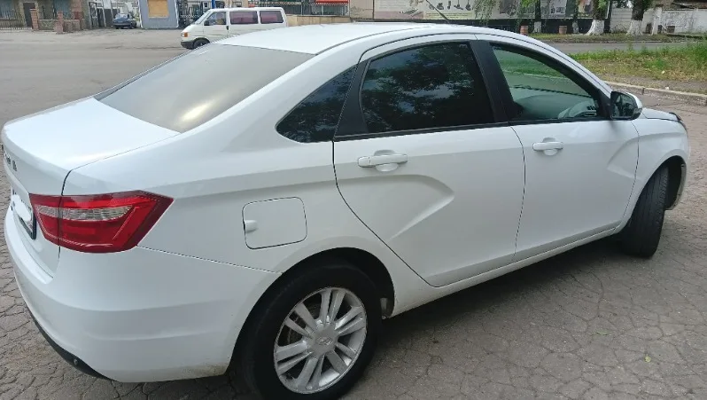 
								ВАЗ Lada Vesta полный									