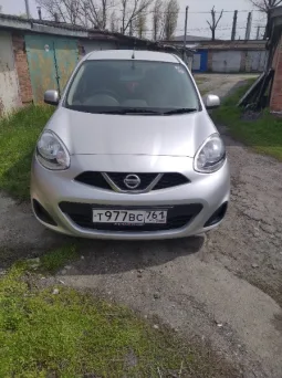 Nissan March