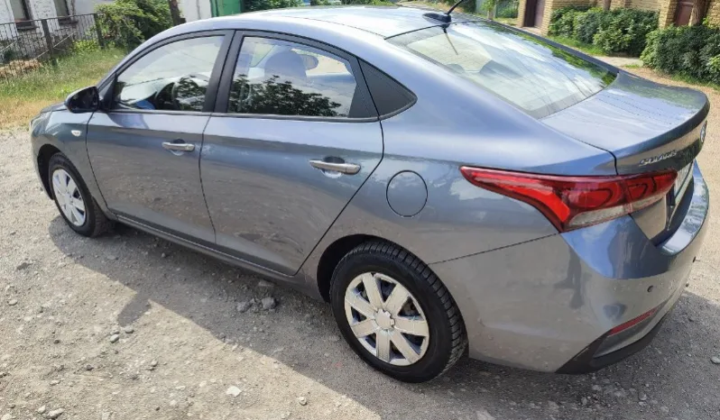 
								Hyundai Solaris полный									