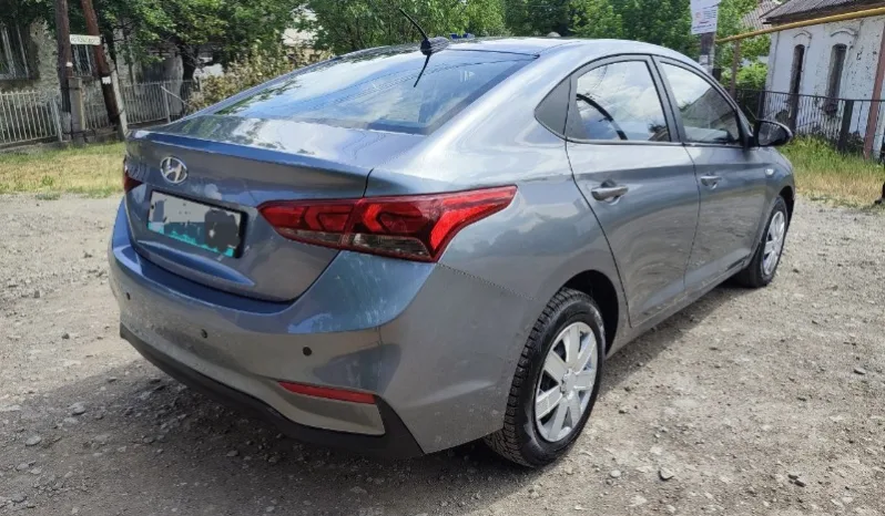 
								Hyundai Solaris полный									