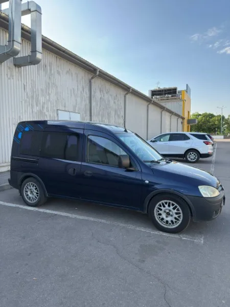 Opel Combo