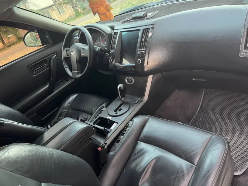 Infiniti FX