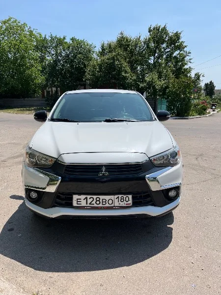 Mitsubishi Outlander Sport