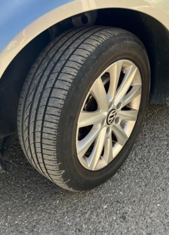 
								Volkswagen Passat полный									