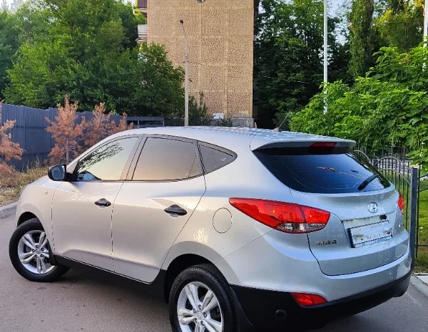 
								Hyundai ix35 полный									