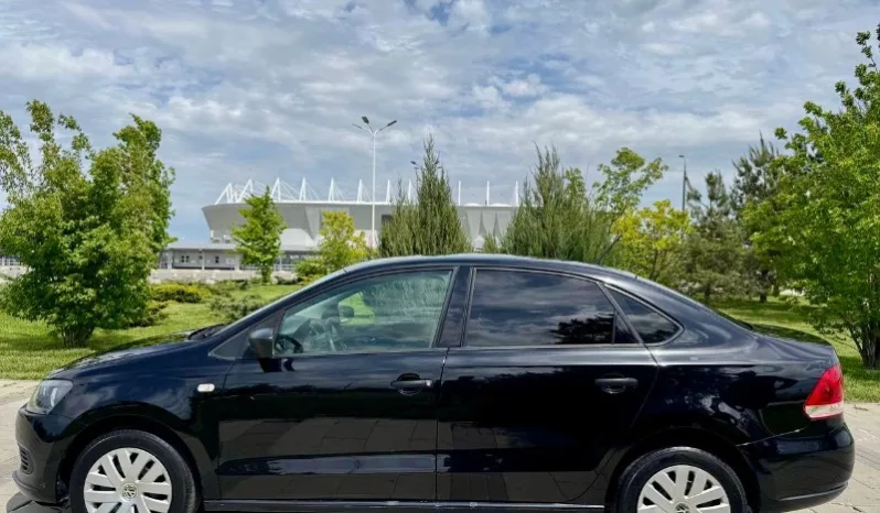 
								Volkswagen Polo полный									