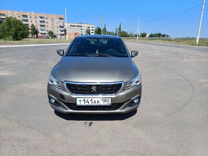 Peugeot 301