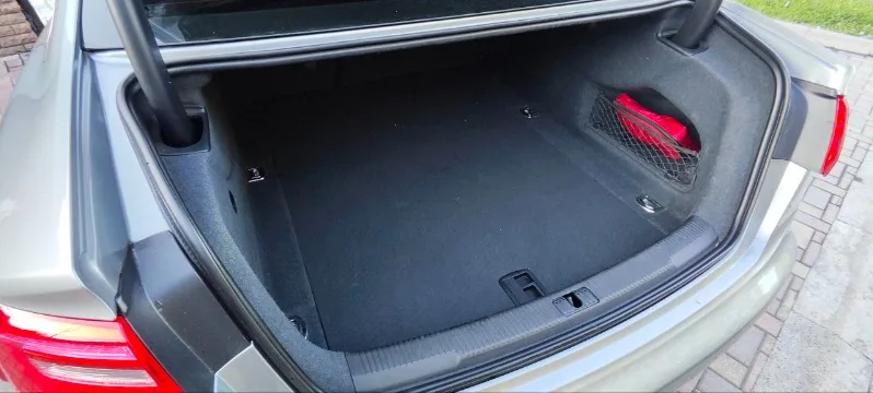 
								Audi A6 полный									