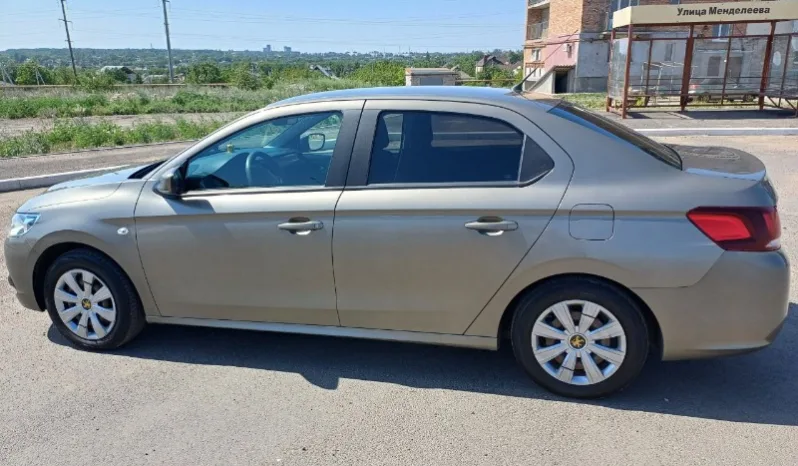 
								Peugeot 301 полный									