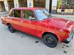 ВАЗ Lada 2105
