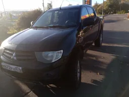 Mitsubishi L200