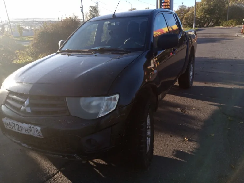 Mitsubishi L200