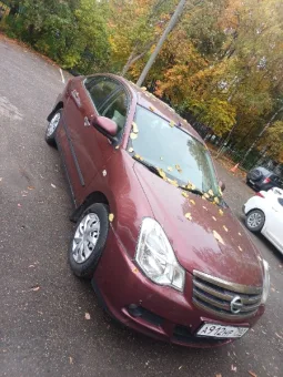 Nissan Almera