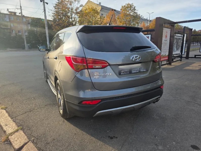 Hyundai Santa Fe